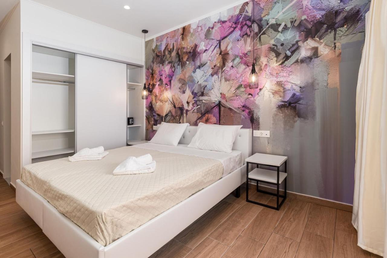 Aqua Luxury Suites By Estia Róda Kültér fotó