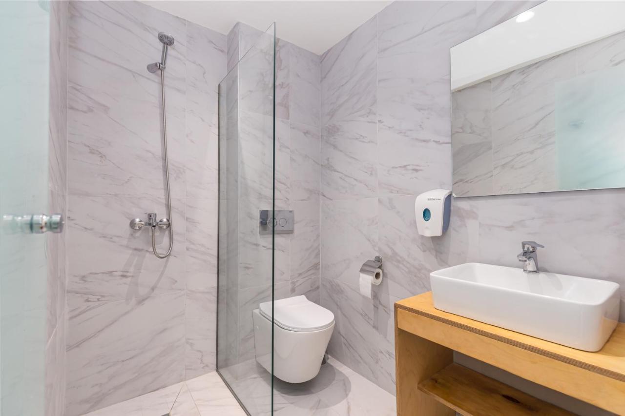 Aqua Luxury Suites By Estia Róda Kültér fotó