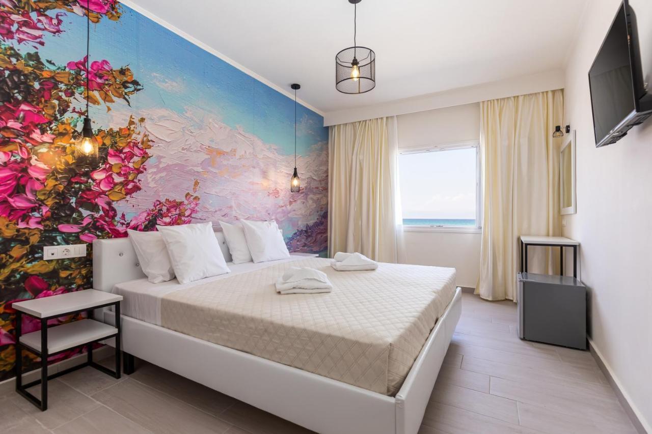 Aqua Luxury Suites By Estia Róda Kültér fotó