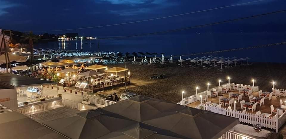 Aqua Luxury Suites By Estia Róda Kültér fotó