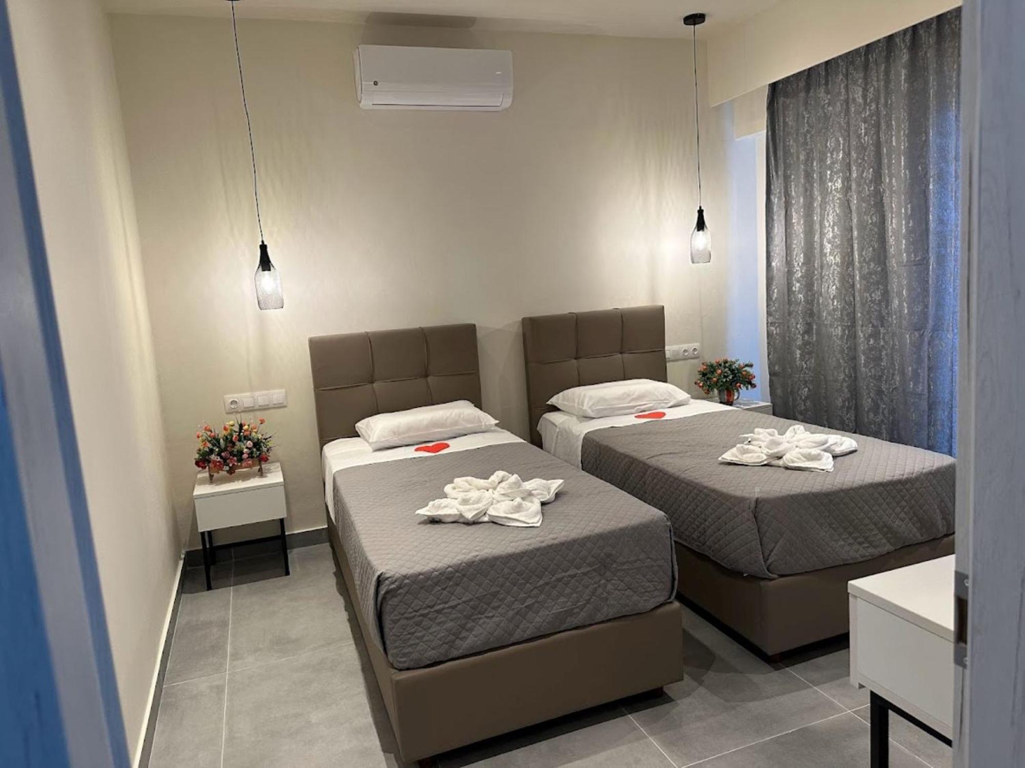 Aqua Luxury Suites By Estia Róda Kültér fotó